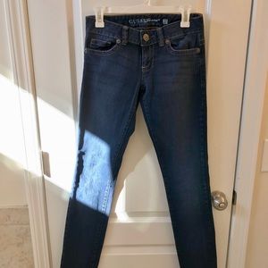 VGUC Guess Size 27 skinny jeans
